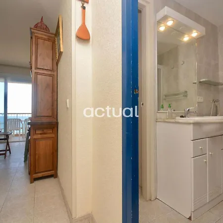 Catalunya F-6 Apartment *
